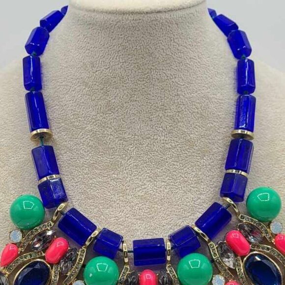J Crew Chunky Multicolor Lucite or Resin Crystal Necklace NEW!  NWOT! - Picture 4 of 10